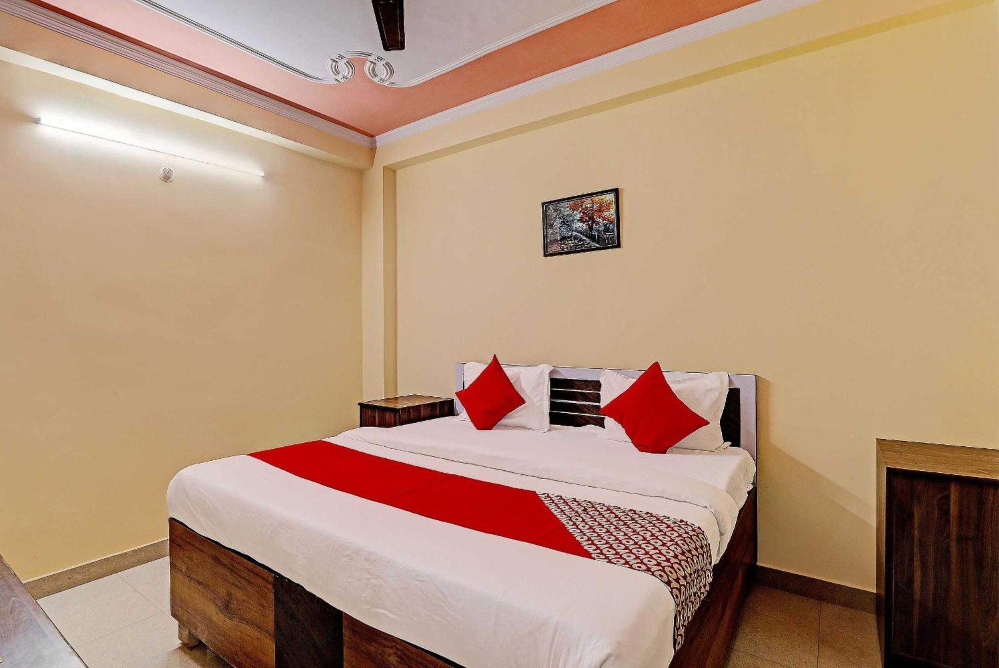Super Hotel O Fort Inn Lucknow Exterior photo