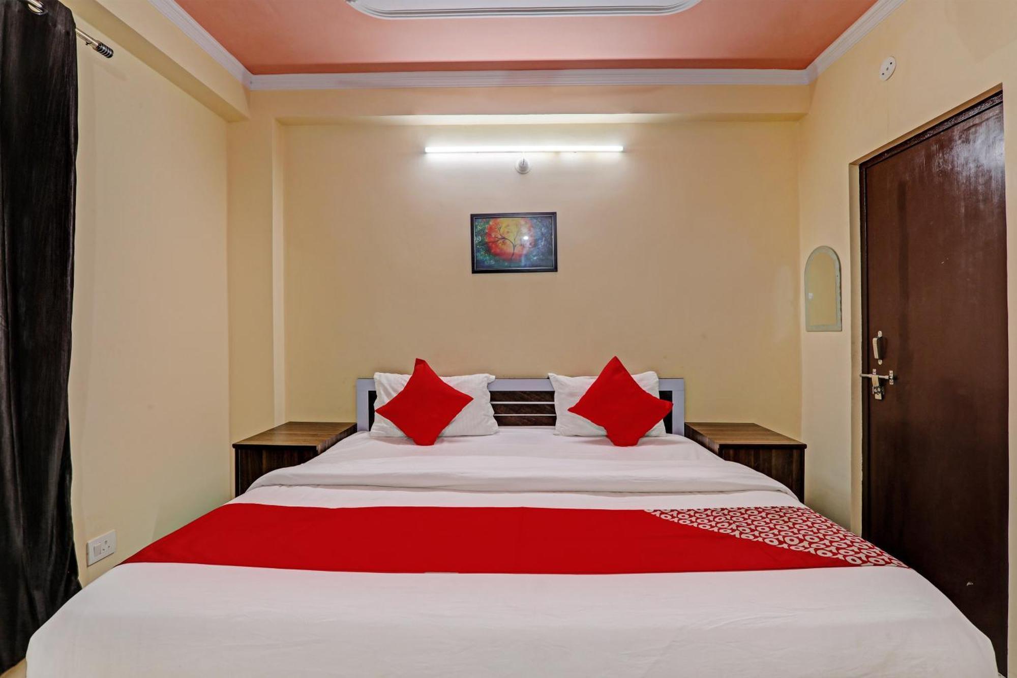 Super Hotel O Fort Inn Lucknow Exterior photo